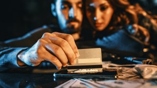 Който наглее, той поръчва музиката